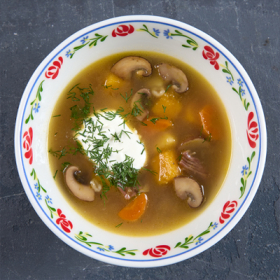 Тыквенный суп с грибами и перловкой